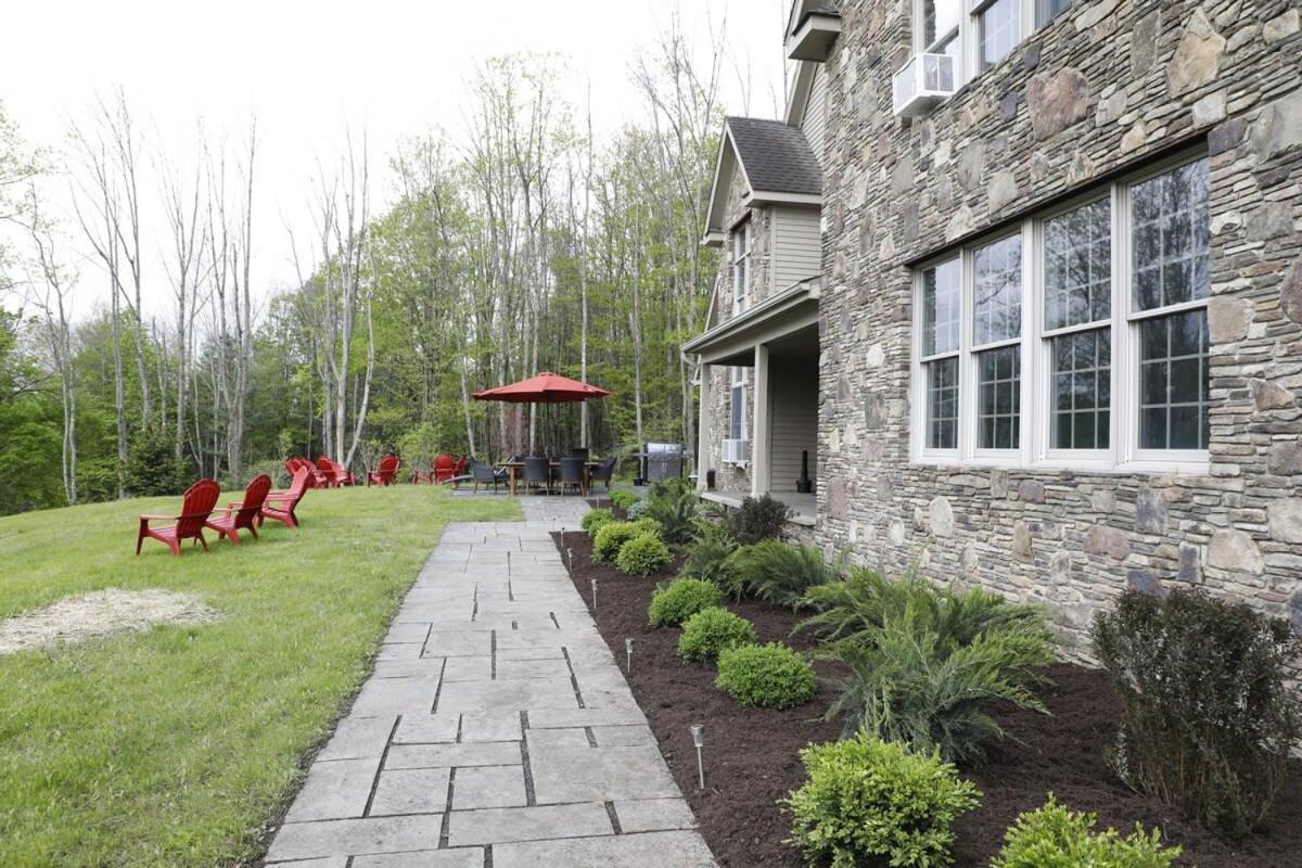Grand Slam Lake House Cooperstown Dreams Park Exterior photo